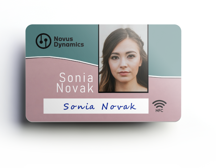 firmowa legitymacja  NFC dla pracownika  - przykład legitymacji z modułem NTAG